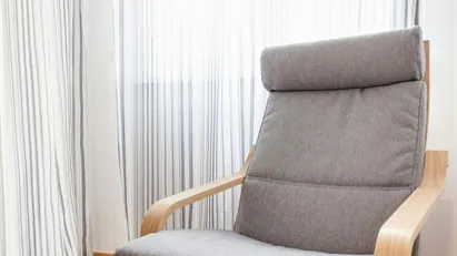 Room for rent in Milano Zona 6 - Barona, Lorenteggio, Milan