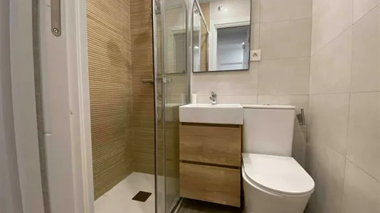 Rooms in Madrid Centro - photo 4