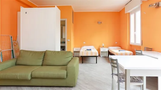 Rooms in Milano Zona 5 - Vigentino, Chiaravalle, Gratosoglio - photo 5