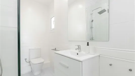 Rooms in Barcelona Les Corts - photo 8