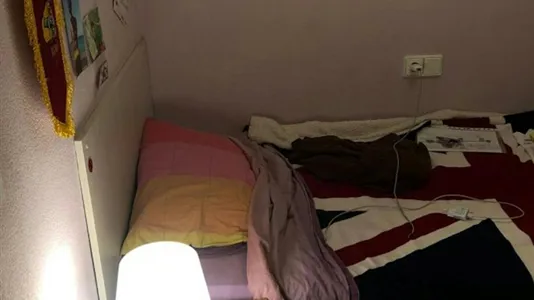 Rooms in Valencia Extramurs - photo 8