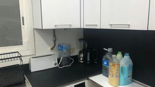 Rooms in Barcelona Eixample - photo 6