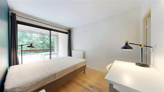 Rooms in Torcy - photo 5