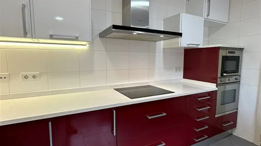 Rooms in Madrid Fuencarral-El Pardo - photo 8