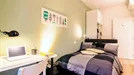 Room for rent, Padua, Veneto, &lt;span class=&quot;blurred street&quot; onclick=&quot;ProcessAdRequest(13089185)&quot;&gt;&lt;span class=&quot;hint&quot;&gt;See streetname&lt;/span&gt;[xxxxxxxxxxxxx]&lt;/span&gt;
