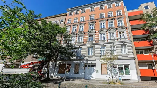 Rooms in Berlin Mitte - photo 9