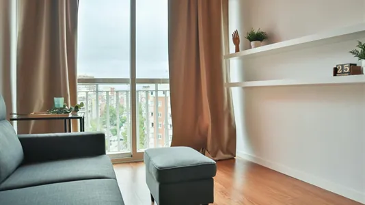 Rooms in Madrid Chamberí - photo 9