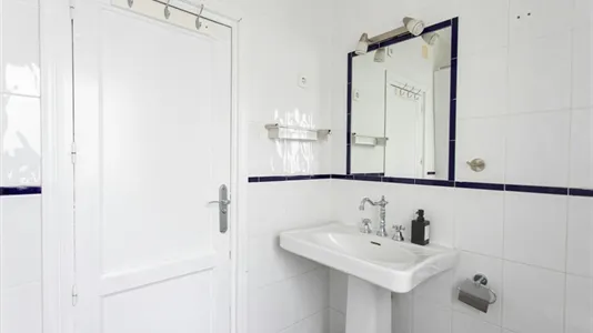 Rooms in Madrid Tetuán - photo 10