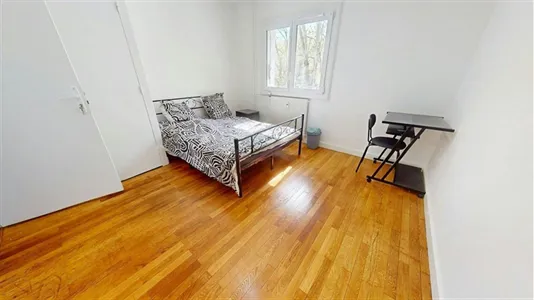 Rooms in Lyon - photo 4