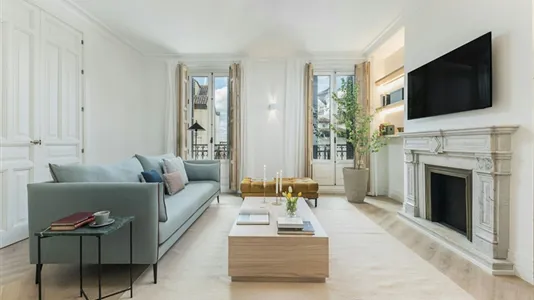 Apartments in Madrid Centro - photo 4