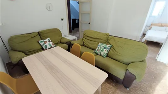 Rooms in Granada - photo 8