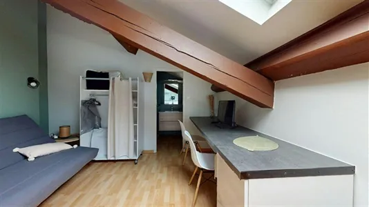 Apartments in Saint-Étienne - photo 4
