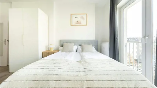 Apartments in Berlin Charlottenburg-Wilmersdorf - photo 3