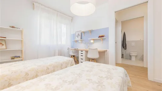 Rooms in Padua - photo 2