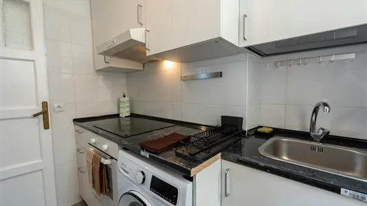 Rooms in Madrid Salamanca - photo 8