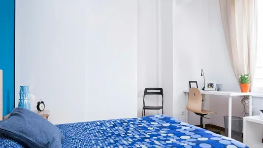 Rooms in Milano Zona 8 - Fiera, Gallaratese, Quarto Oggiaro - photo 6