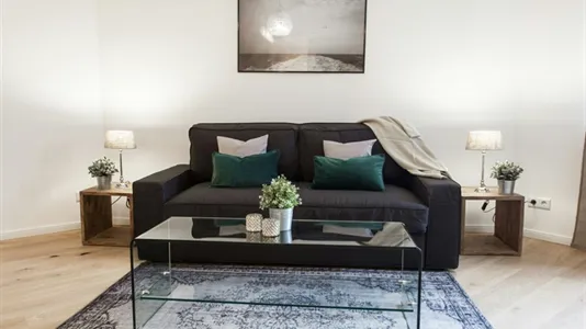 Apartments in Berlin Mitte - photo 4