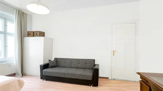 Apartments in Berlin Charlottenburg-Wilmersdorf - photo 2