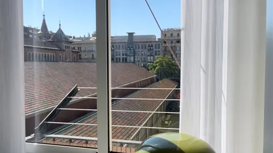 Apartments in Barcelona Eixample - photo 7