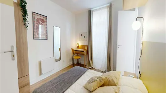 Rooms in Paris 10ème arrondissement - photo 2