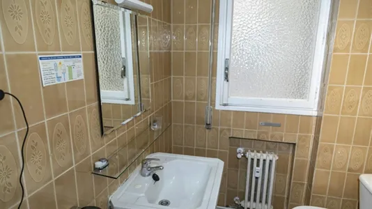 Rooms in Madrid Retiro - photo 10