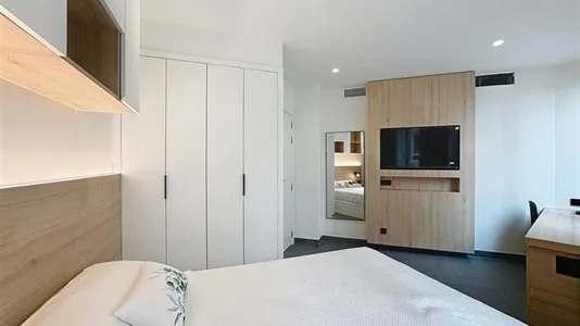 Rooms in Madrid Fuencarral-El Pardo - photo 7