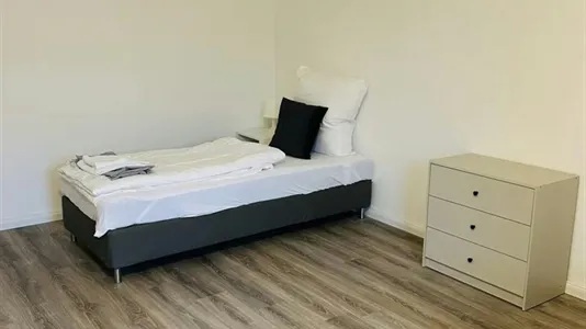 Apartments in Northwestern Mecklenburg - photo 4