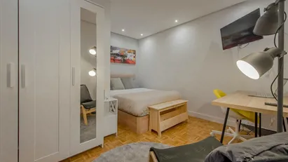 Room for rent in Madrid Retiro, Madrid