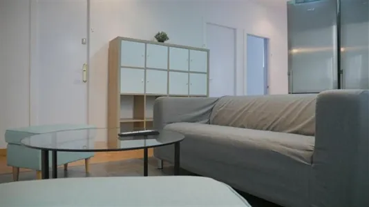 Rooms in Barcelona Eixample - photo 5