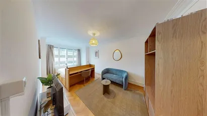 Apartment for rent in Geneva Plainpalais, Geneva