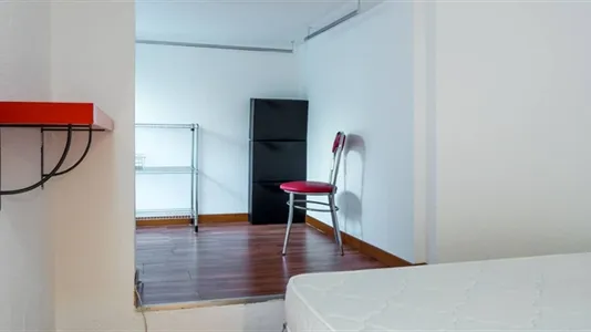 Apartments in Milano Zona 6 - Barona, Lorenteggio - photo 4