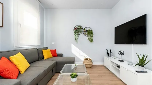 Apartments in Madrid Chamberí - photo 2
