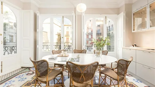 Apartments in Valencia Ciutat Vella - photo 5