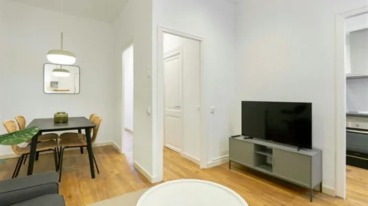 Apartments in Barcelona Ciutat Vella - photo 2