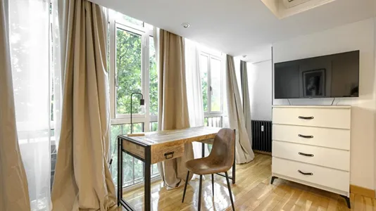 Rooms in Madrid Tetuán - photo 8