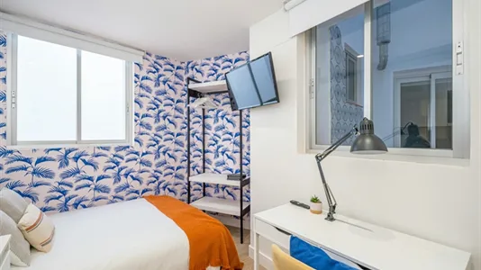 Rooms in Málaga - photo 8