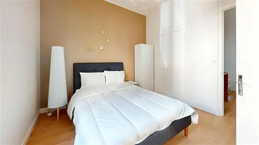 Apartments in Lyon - photo 7