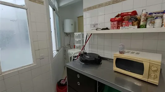 Rooms in Sevilla Casco Antiguo - photo 9