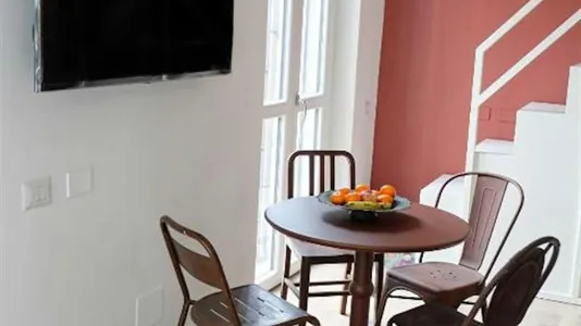 Apartments in Milano Zona 8 - Fiera, Gallaratese, Quarto Oggiaro - photo 3