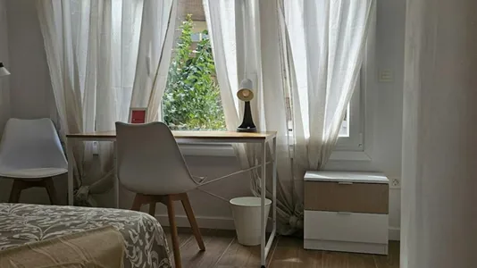 Rooms in Zaragoza - photo 4
