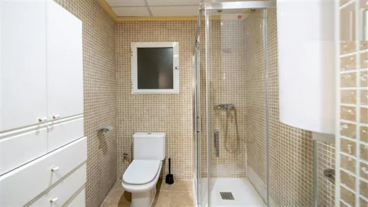 Rooms in Valencia Ciutat Vella - photo 10