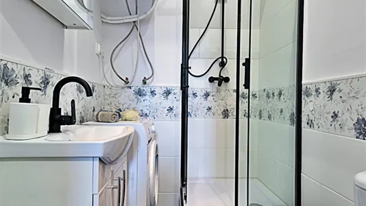 Apartments in Łódź - photo 8