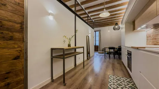 Apartments in Barcelona Ciutat Vella - photo 7