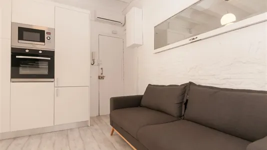 Apartments in Barcelona Ciutat Vella - photo 9