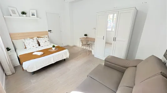 Rooms in Valencia L'Eixample - photo 6