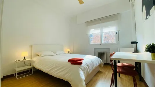 Rooms in Madrid Retiro - photo 7
