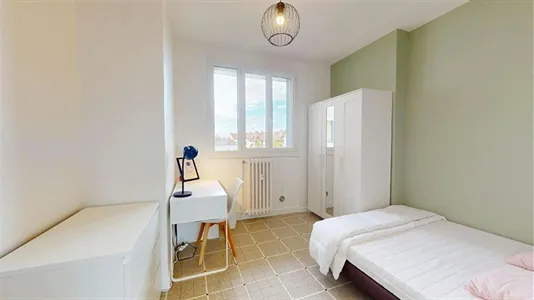 Rooms in Lyon - photo 2
