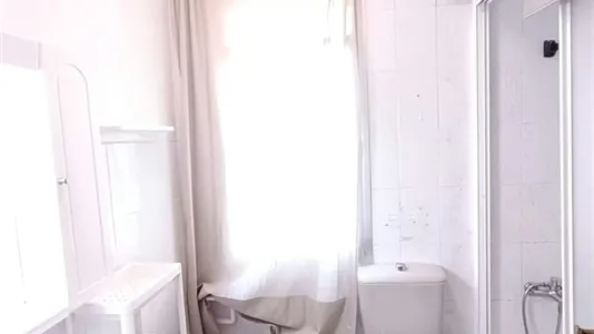 Rooms in Los Bermejales - photo 6