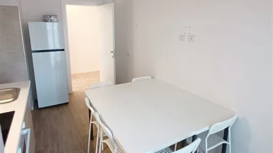 Rooms in Bari - photo 10