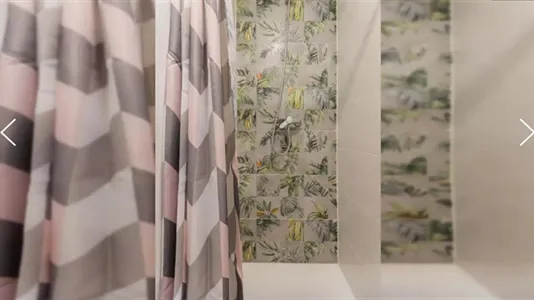 Rooms in el Camí de Vera - photo 9